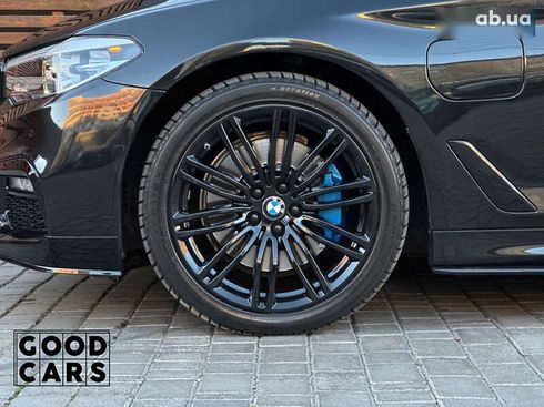 BMW 5 серия 2018 - фото 11