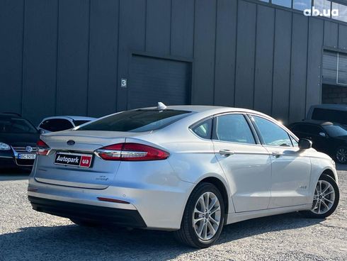 Ford Fusion 2019 серый - фото 7