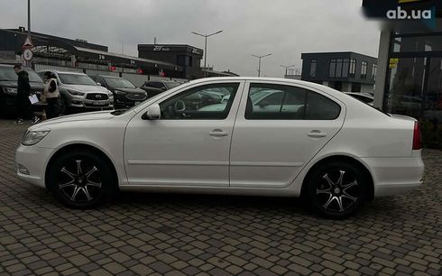 Skoda Octavia 2012 - фото 4