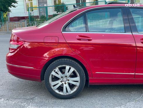 Mercedes-Benz C-Класс 2007 красный - фото 5