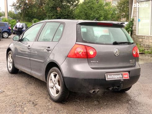 Volkswagen Golf 2005 серый - фото 24