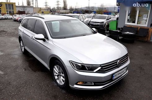 Volkswagen Passat 2018 - фото 3