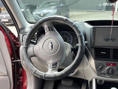 Subaru Forester 2012 красный - фото 39