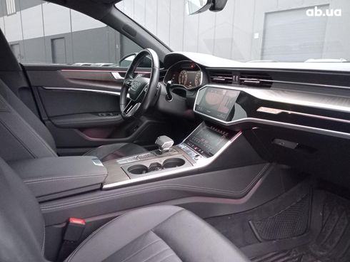 Audi A7 2019 серый - фото 13