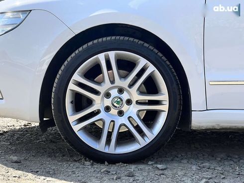 Skoda Superb 2012 - фото 16