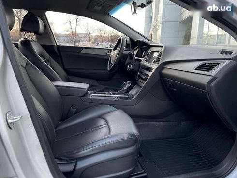 Hyundai Sonata 2016 - фото 12