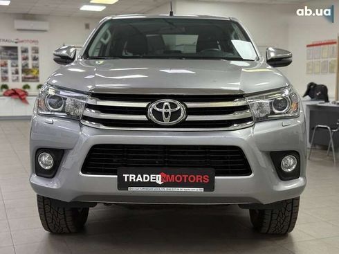 Toyota Hilux 2018 - фото 4