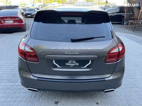 Porsche Cayenne 2012 - фото 17