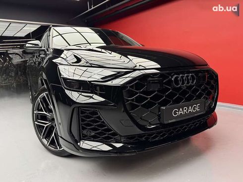 Audi RS Q8 2024 - фото 10