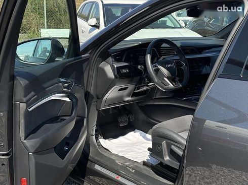 Audi E-Tron 2022 - фото 17