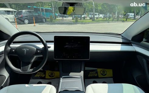 Tesla Model 3 2022 - фото 13