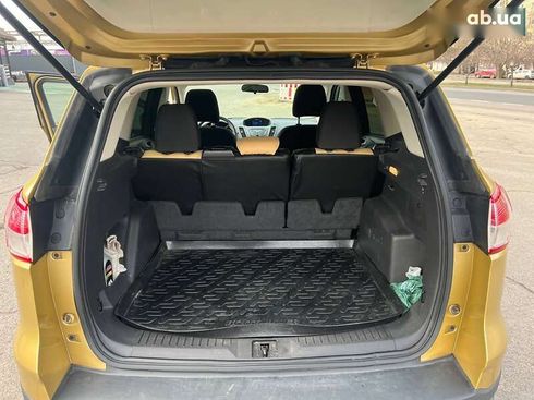 Ford Escape 2014 - фото 17