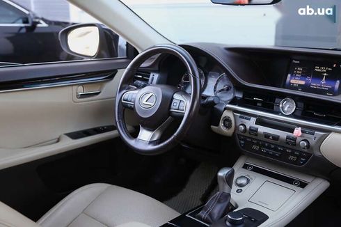 Lexus ES 2016 - фото 13
