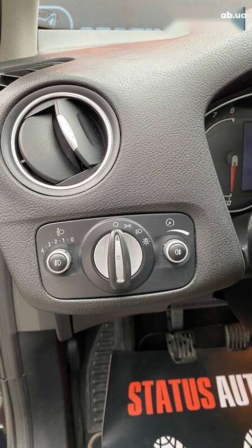 Ford Mondeo 2011 - фото 17