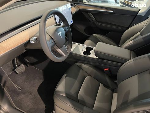 Tesla Model Y 2022 - фото 13