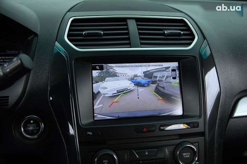Ford Explorer 2016 - фото 17