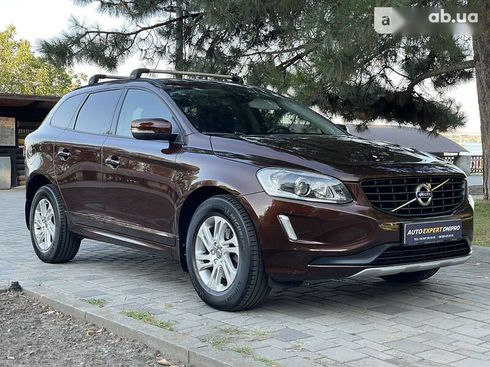 Volvo XC60 2016 - фото 14