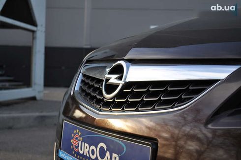 Opel Astra 2012 - фото 14