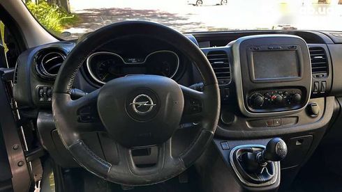 Opel Vivaro 2015 - фото 18