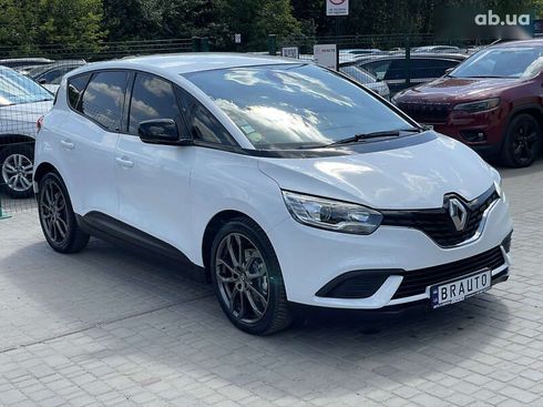 Renault Scenic 2019 - фото 11