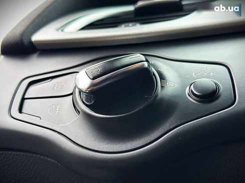 Audi A4 2008 - фото 27