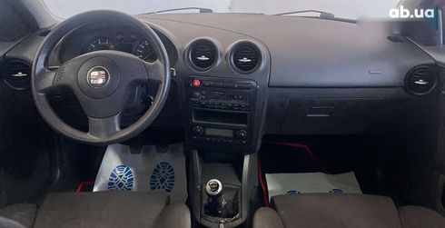SEAT Ibiza 2005 - фото 11