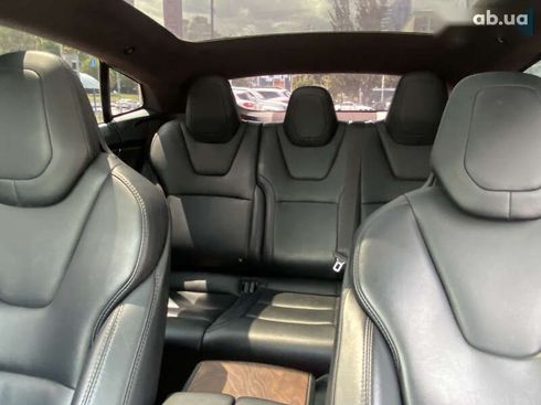 Tesla Model S 2018 - фото 18