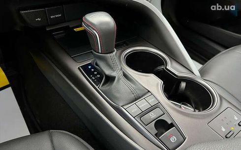 Toyota Camry 2024 - фото 18