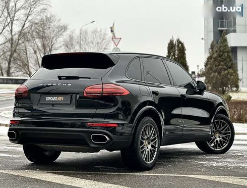 Porsche Cayenne 2016 - фото 18