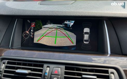 BMW 5 серия 2015 - фото 11