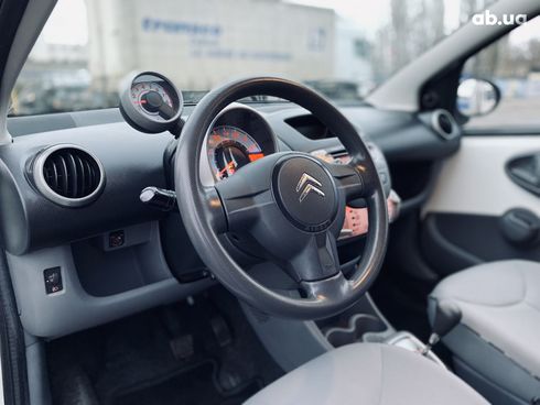 Citroёn C1 2011 белый - фото 13