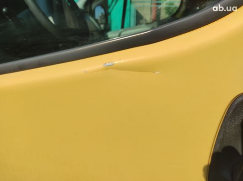 Renault Trafic 2008 желтый - фото 3