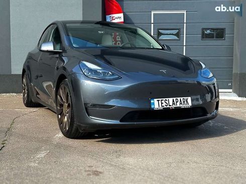 Tesla Model Y 2023 - фото 12