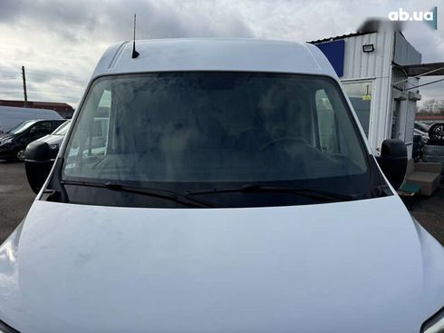 Renault Master 2020 - фото 21