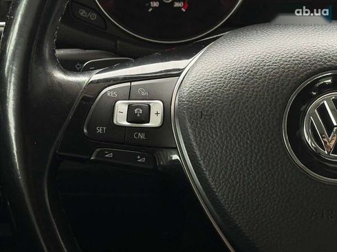 Volkswagen Passat 2017 - фото 29