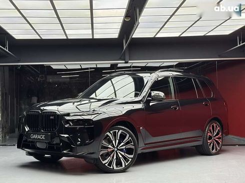 BMW X7 2025 - фото 8