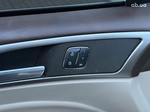 Ford Fusion 2017 белый - фото 18