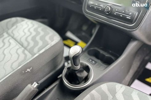 Skoda Fabia 2009 - фото 27