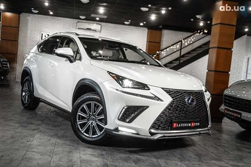 Lexus NX 2018 - фото 10