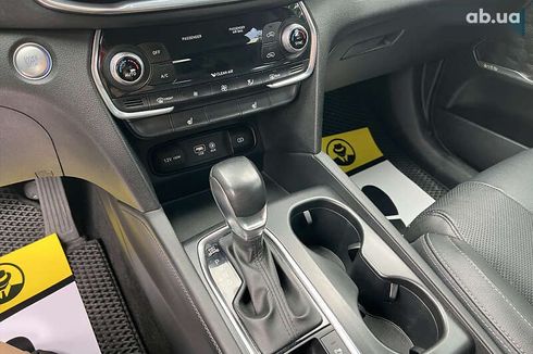Hyundai Santa Fe 2019 - фото 14