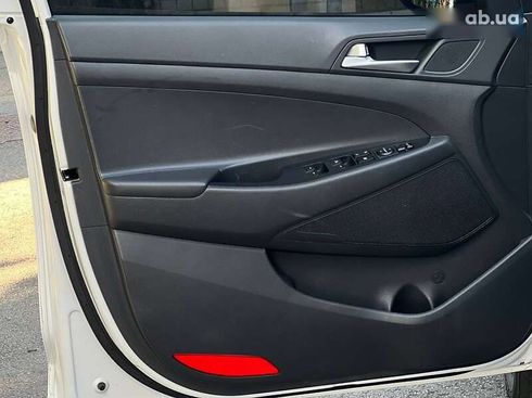 Hyundai Tucson 2017 - фото 18