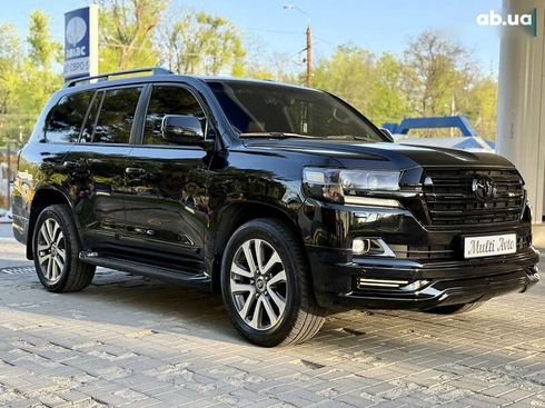 Toyota Land Cruiser 2016 - фото 11