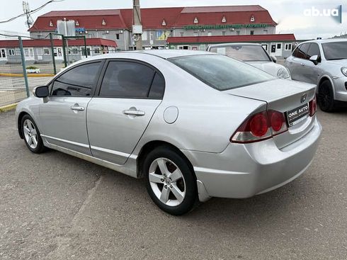 Honda Civic 2008 - фото 4