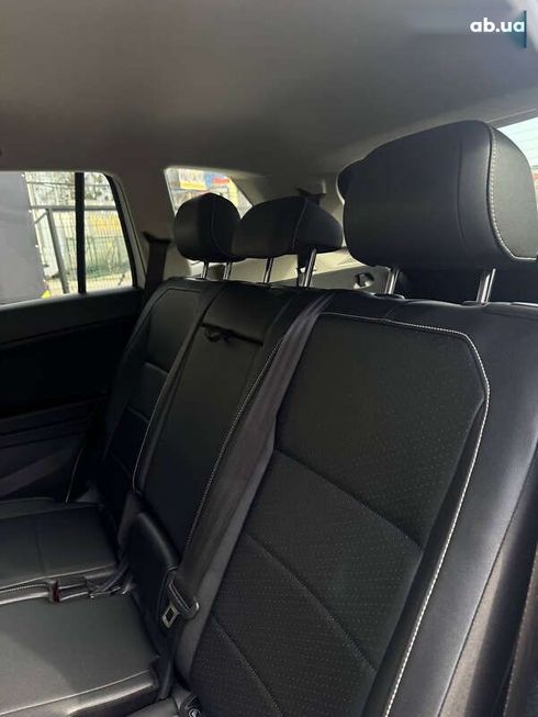 Volkswagen Tiguan 2021 - фото 16