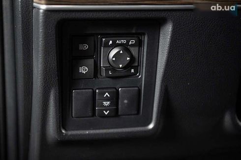 Toyota Land Cruiser Prado 2022 - фото 29