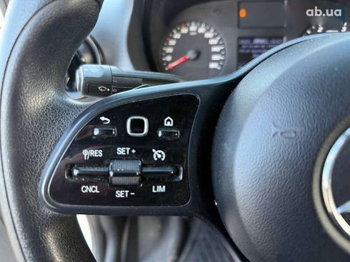 Mercedes-Benz Sprinter 2020 - фото 20