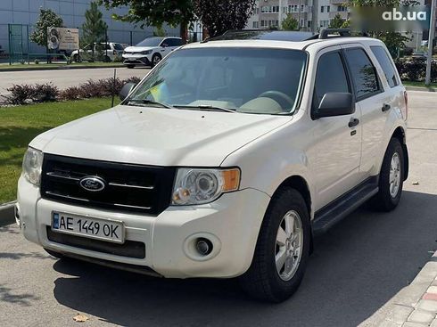 Ford Escape 2012 - фото 8