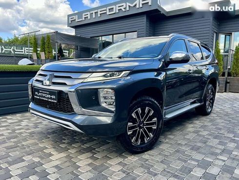 Mitsubishi Pajero Sport 2019 - фото 4