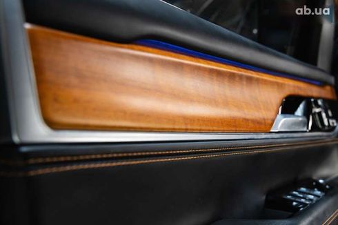 Jeep Grand Wagoneer 2022 - фото 19