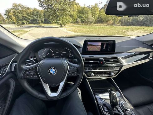 BMW 5 серия 2020 - фото 15